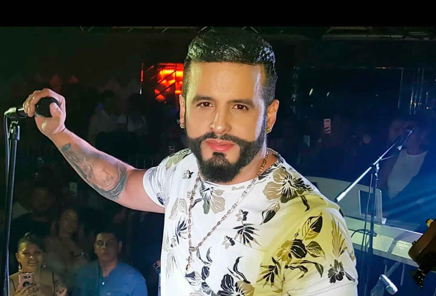 Nelson Velásquez sentenciado a cuatro años de prisión por violación de derechos de autor Nelson Velásquez sentenciado a cuatro años de prisión por violación de derechos de autor